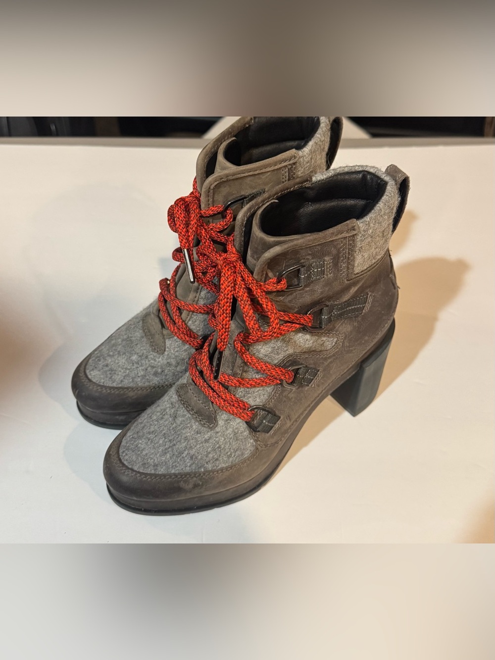 Sorel Blake Lace Heeled Boots